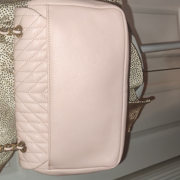 NWOT Karl Lagerfeld  Pink Quilted Chain Shoulder Bag - Picture 6 of 6